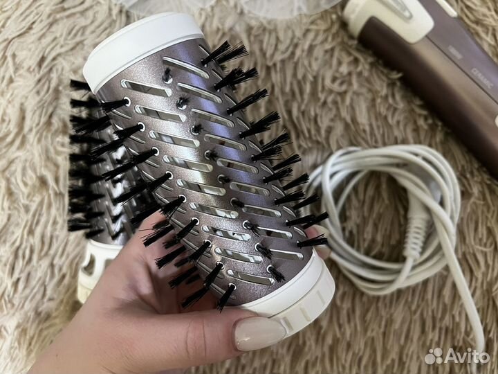 Фен-щетка Rowenta Brush Activ