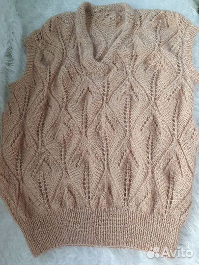 Жилет вязанный женский 56- 58 размера из мохера