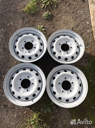 Диски штампованные R15 на ниву