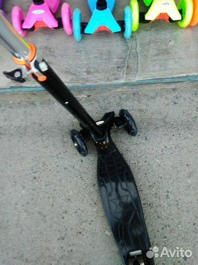 Черный самокат Scooter maxi от 3 до 12 лет новый