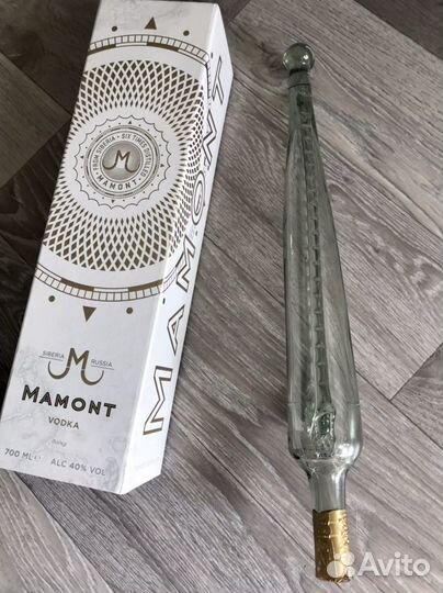 Бутылка фигурная сабля и мамонт цена за обе