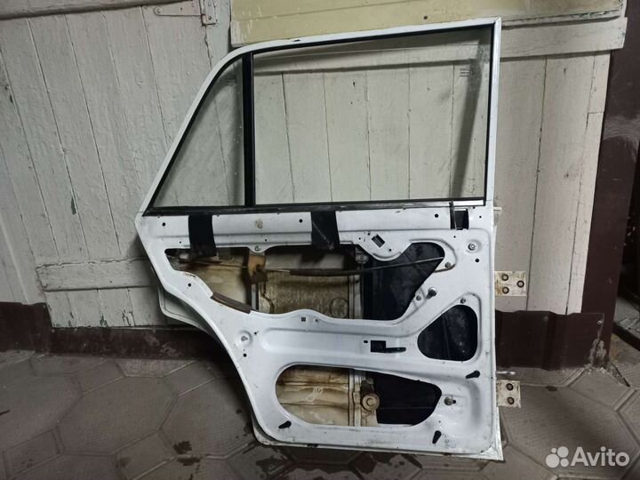 Дверь ваз 2107 задняя