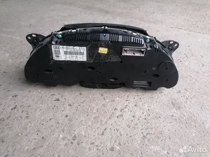 Панель приборов Audi A4 B8