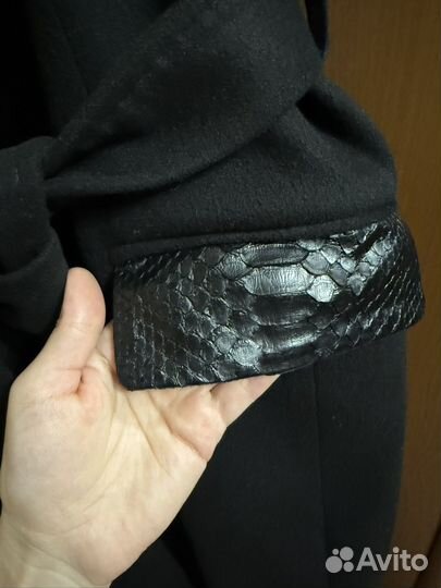 Безрукавка кашемировая