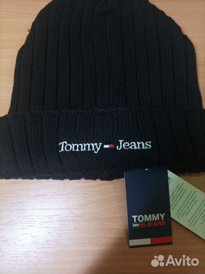 Шапка Tommy Hilfiger оригинал новая