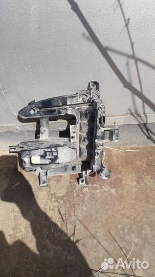 Эмблема птф Рено каптюр