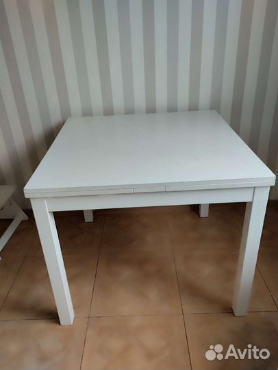 Стол IKEA бьюрста