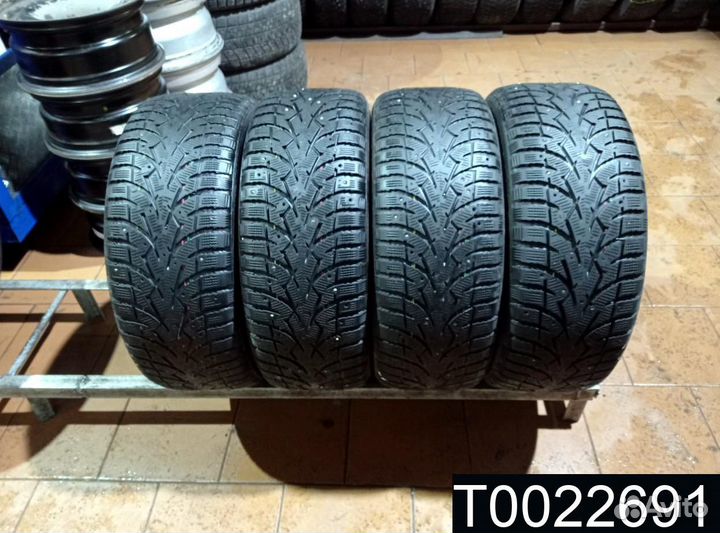 Toyo Observe G3-Ice 235/55 R17 96T