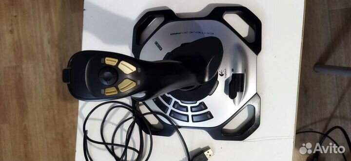 Джойстик Logitech Extreme 3D Pro