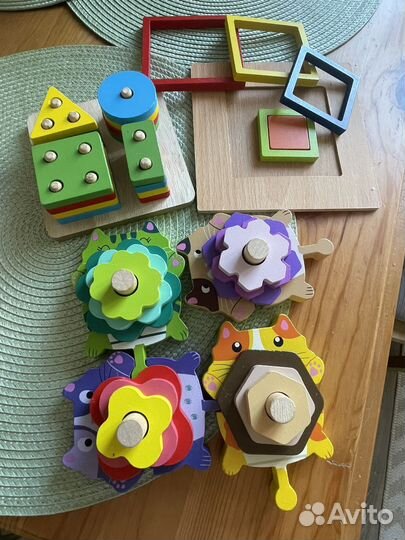 Развивающие игрушки сортеры