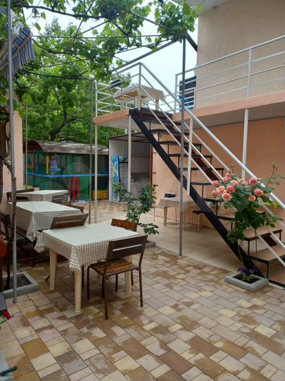 Комната 15 м² в 3-к., 2/2 эт.