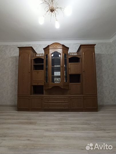 Стенка-буфет