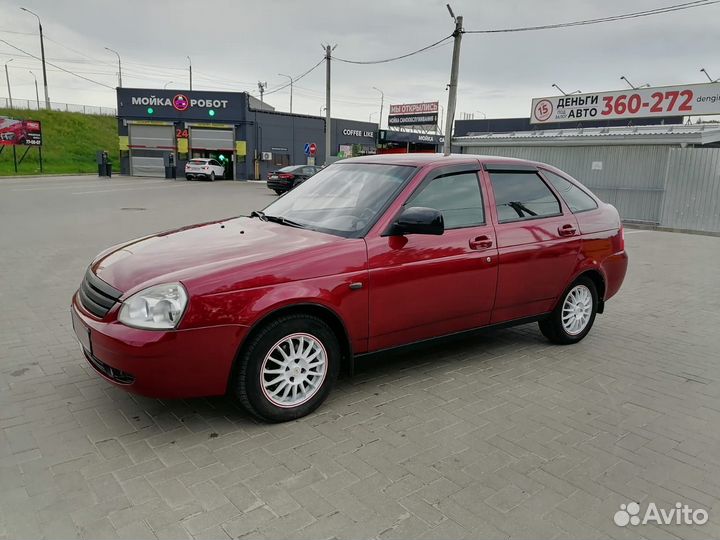 LADA Priora 1.6 МТ, 2008, 200 230 км