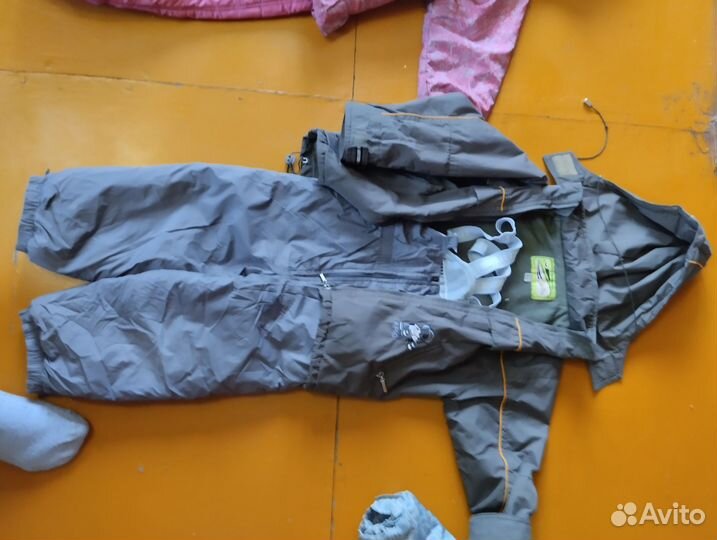 Детские куртки и штаны весенние размер 92-104