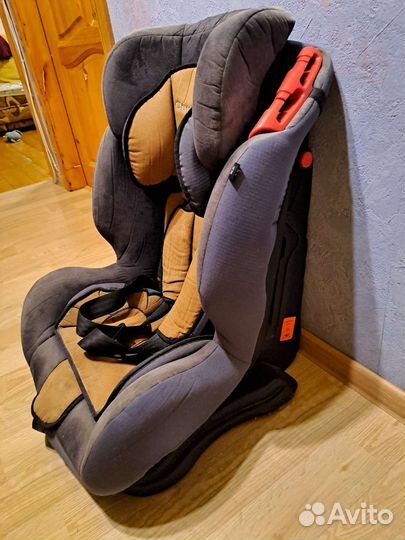 Автокресло capella
