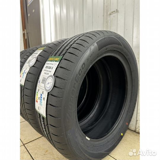 Westlake Zuper Eco Z-107 235/45 R17