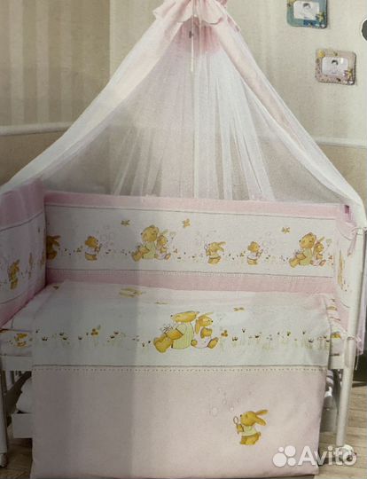 Бортики в детскую кроватку для девочки