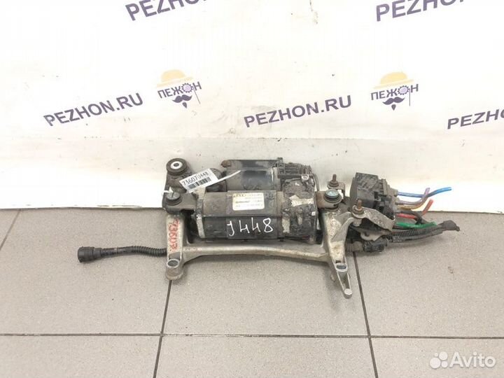 Компрессор пневмоподвески Audi Q7 внедорожник 3.0