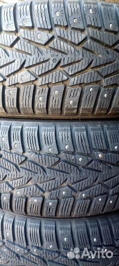 Nokian Tyres Hakkapeliitta 7 SUV 215/65 R16