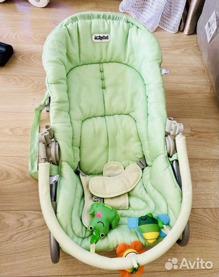 Шезлонг детский babyton зелёный