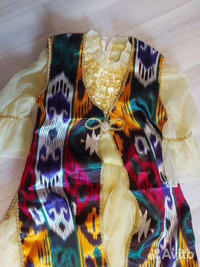 Узбекский национальный костюм