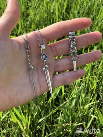 Кулон кинжал открывающийся с цепочкой
