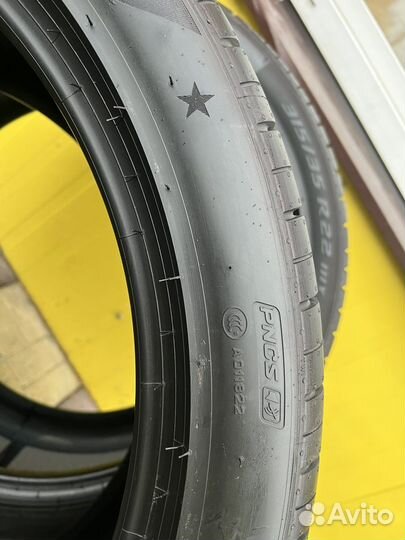 Pirelli P Zero PZ4 315/35 R22 111Y