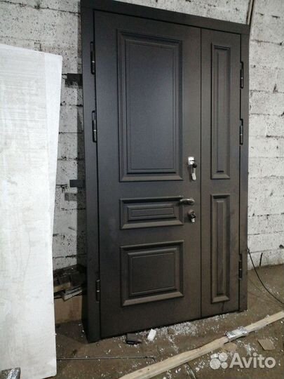 Дверь металлическая тамбурная