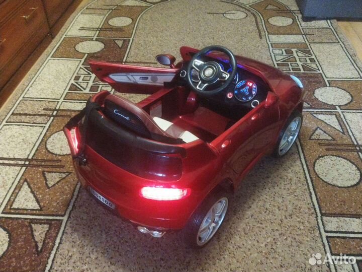 Детский электромобиль бу
