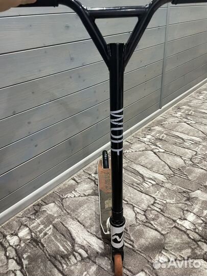 Трюковой самокат