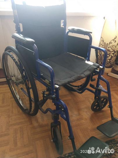 Инвалидная коляска складная б/у