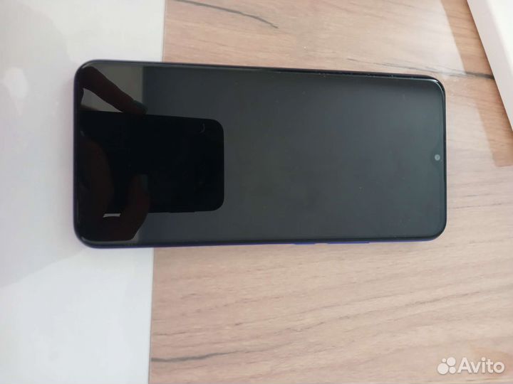 Телефон Xiaomi redmi
