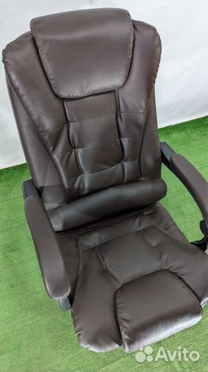 Офисное кресло