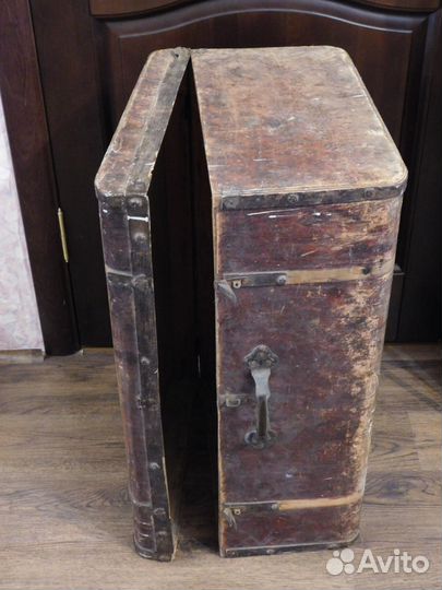 Чемодан деревянный