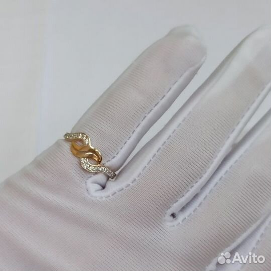 Золотое кольцо с фианитом 16,5р