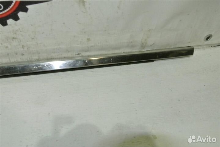 Накладка стекла переднего левого Infiniti FX30d S