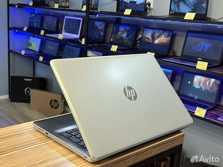 Быстрый ноутбук HP Full HD/Core i5/10gb/ssd240gb