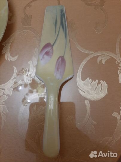 Набор для торта,тарелка,лопатка,тортница,блинница