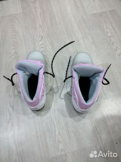 Лыжные ботинки классические