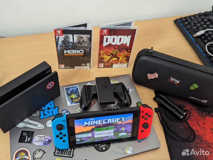 Nintendo switch rev 2 с играми в подарок