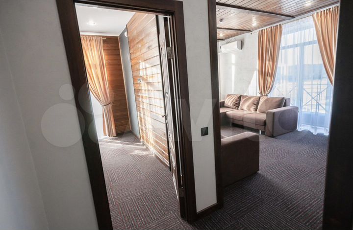 2-к. квартира, 52 м², 4/7 эт.