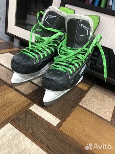 Хоккейные коньки Bauer xls