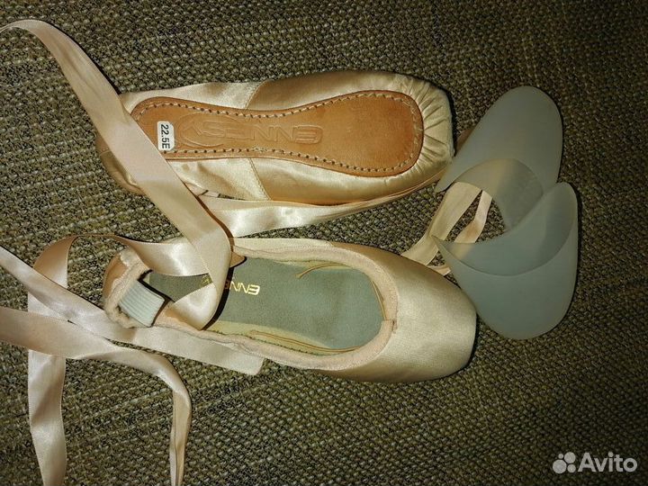 Пуанты и силиконовые вставки