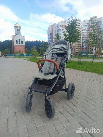 Коляска Valco Baby Quard X цвет серый