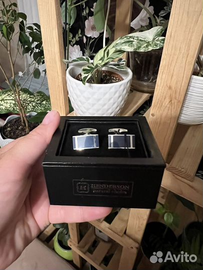 Запонки henderson