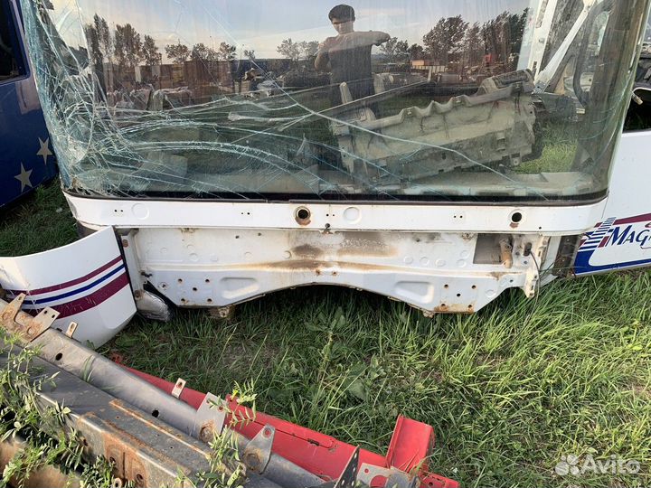 Передняя стенка кабины Renault Magnum