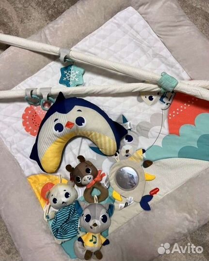 Коврик tiny love Музыка и Led подсветка