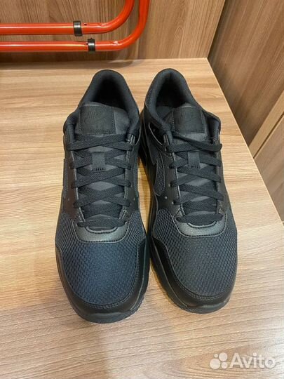 Кроссовки nike