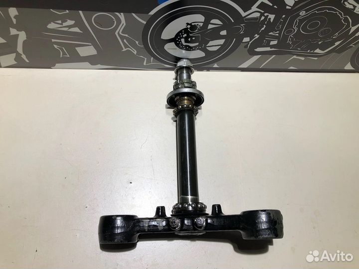 Нижняя траверса Yamaha XJR 400 R 1997г