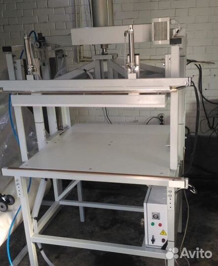 Вакуумный пресс запайщик